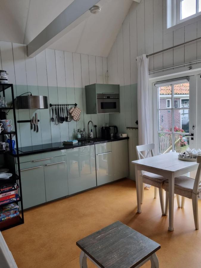 Bed En Breakfast Onder Aan De Dijk Warder Exteriör bild